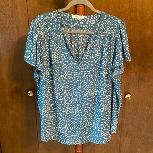 Short sleeve blouse